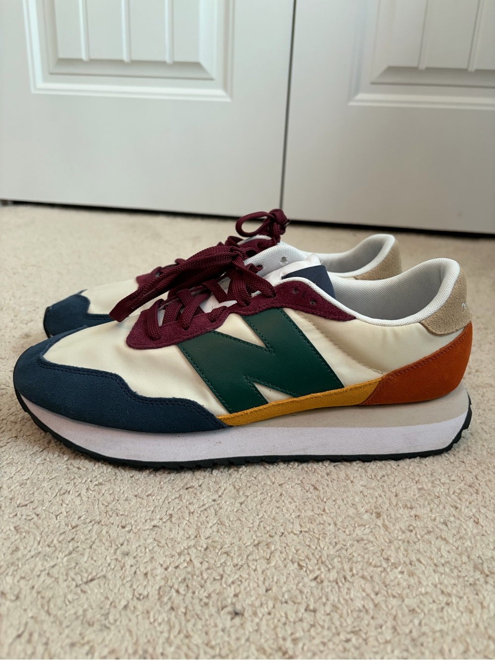 New Balance 237 Shoes Mens Size 10.5 Multicolor Suede Running Sneakers MS237VE